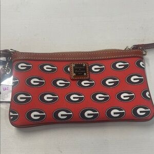 Dooney & Bourke Georgia Bulldogs Collegiate Clutch